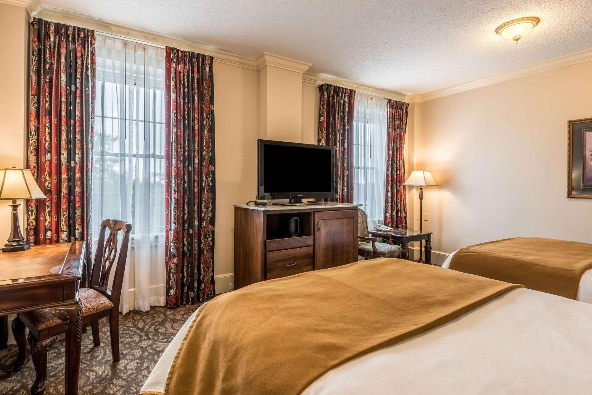 Hotel Bothwell Sedalia Central District, Ascend Hotel Collection Ngoại thất bức ảnh