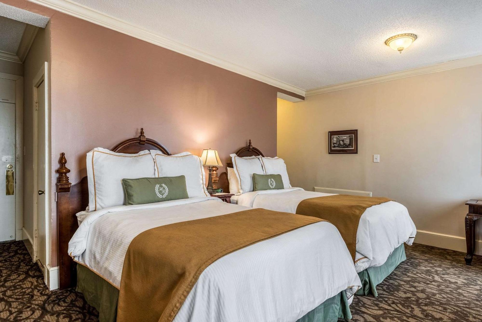 Hotel Bothwell Sedalia Central District, Ascend Hotel Collection Ngoại thất bức ảnh